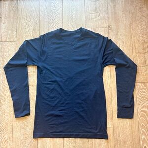 Metal Vent Tech Long-Sleeve Shirt navy blue